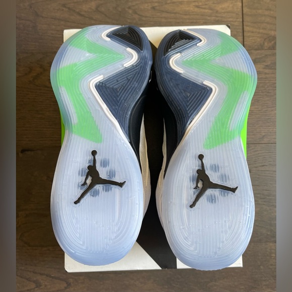 Jordan Luka 2 "Trick Shot" Men's Basketball Shoe - DX8733-103 - Size 10 - NIB - Picture 13 of 14